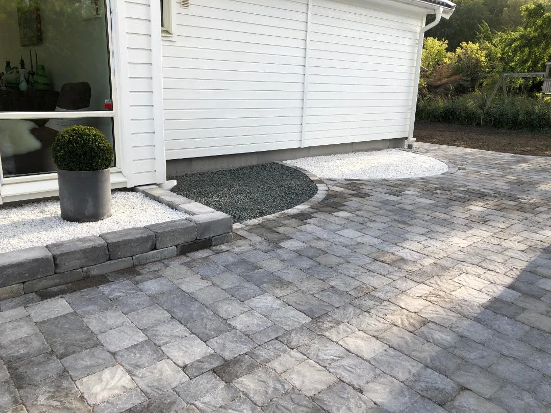 Plattläggning & asfalt